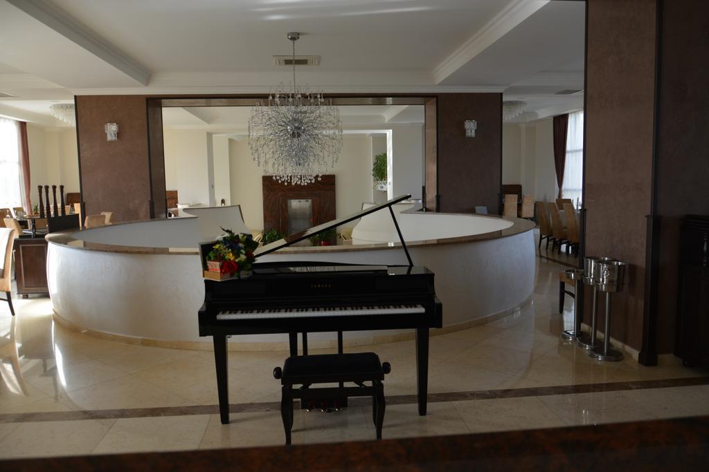 Albert Hotel بلوييست الغرفة الصورة