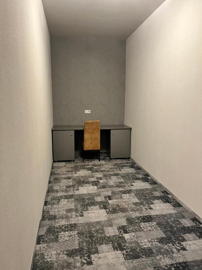Albert Hotel بلوييست المظهر الخارجي الصورة