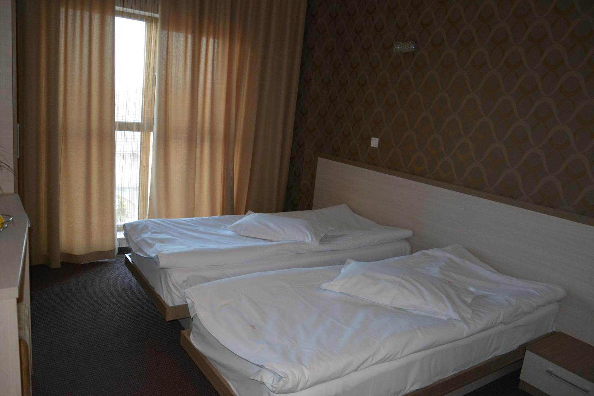 Albert Hotel بلوييست الغرفة الصورة